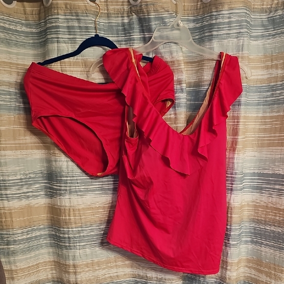 Swimsuits For All Deep Fuschia Colored  Ruffled Swimsuit Set - Picture 1 of 6